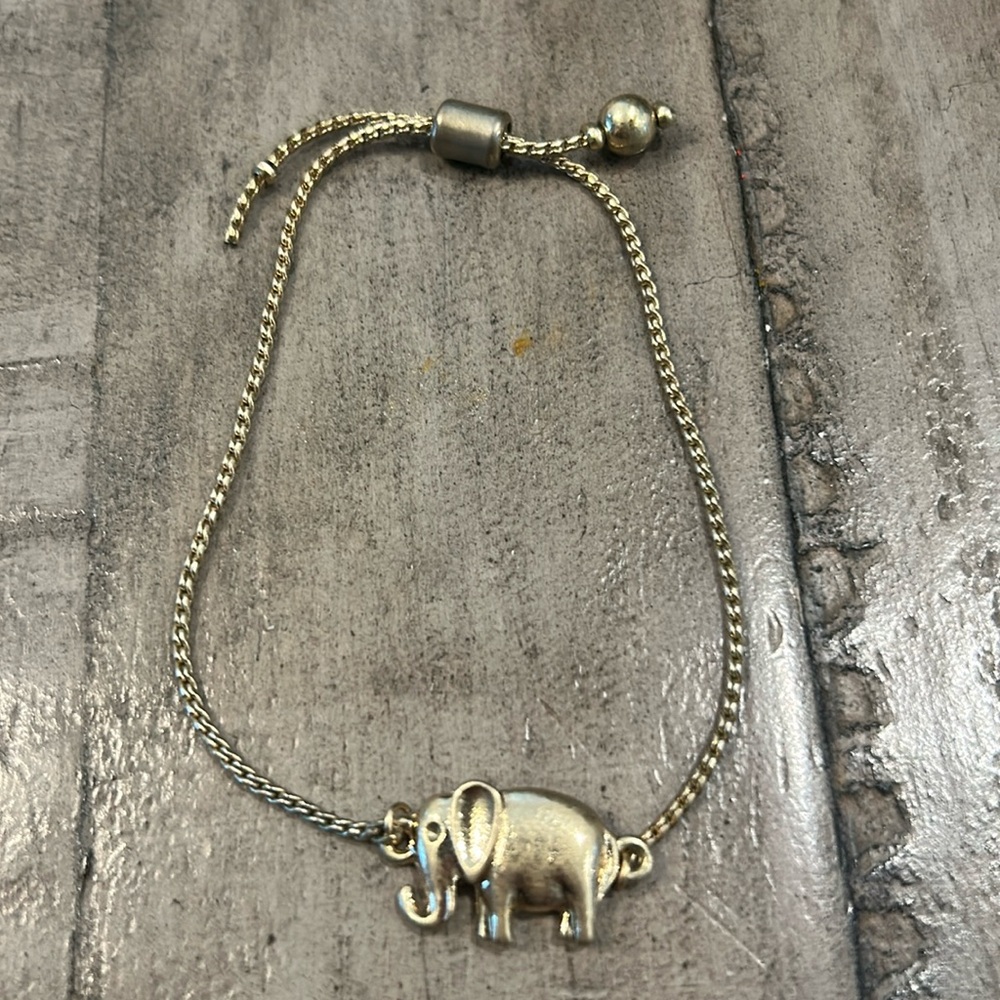 Gold Tone adjustable Gold Vermeil Slide Bracelet with Single Elephant